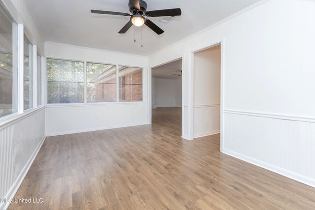 2408 Callie Road, Gautier, MS 39553