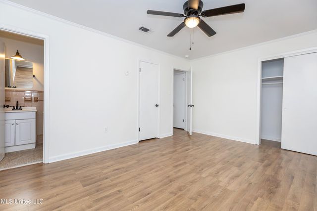 2408 Callie Road, Gautier, MS 39553