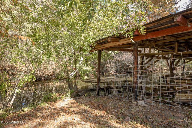 2408 Callie Road, Gautier, MS 39553