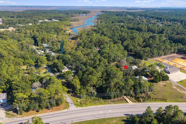 2408 Callie Road, Gautier, MS 39553