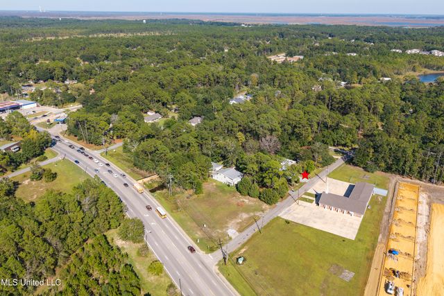 2408 Callie Road, Gautier, MS 39553