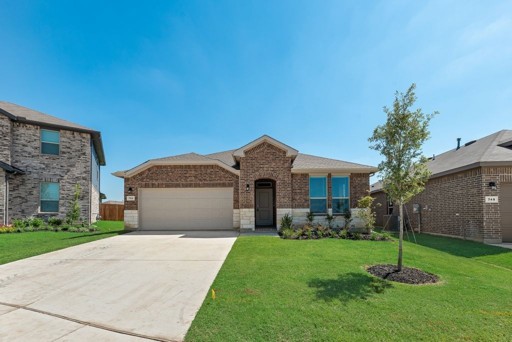752 Rubicon Road, Fort Worth, TX 76247