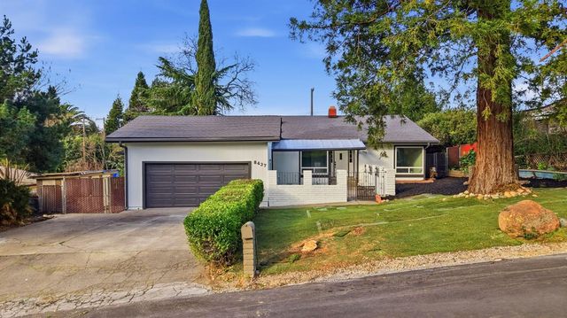 8437 Hidden Valley Cir, Fair Oaks, CA 95628