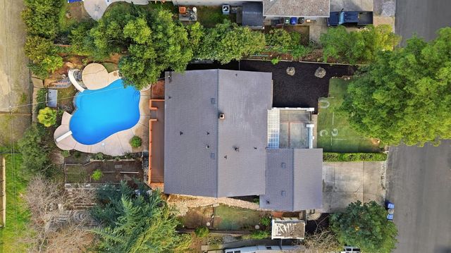 8437 Hidden Valley Cir, Fair Oaks, CA 95628