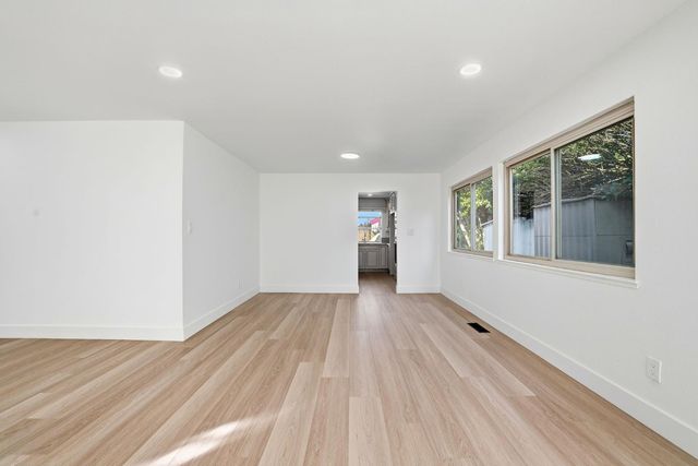 8437 Hidden Valley Cir, Fair Oaks, CA 95628