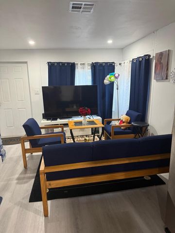 1116 W 32nd Street, Riviera Beach, FL 33404