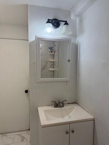 1116 W 32nd Street, Riviera Beach, FL 33404