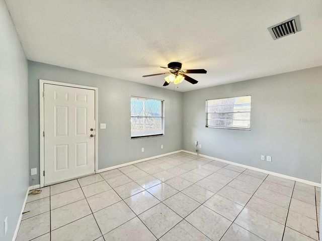 10812 HANNAWAY DRIVE B, Riverview, FL 33578