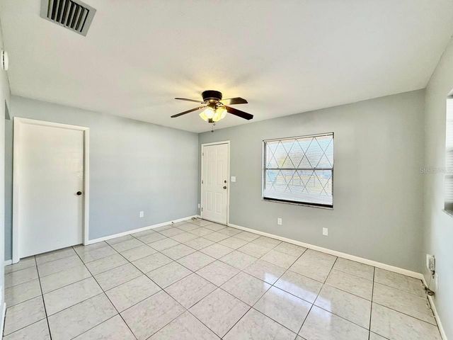 10812 HANNAWAY DRIVE B, Riverview, FL 33578