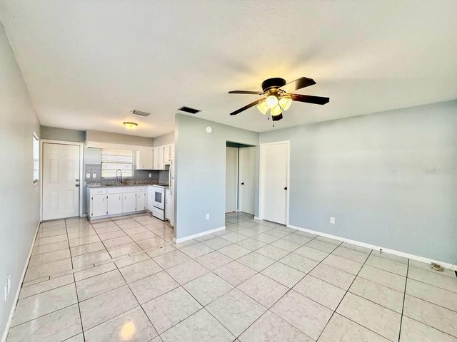 10812 HANNAWAY DRIVE B, Riverview, FL 33578