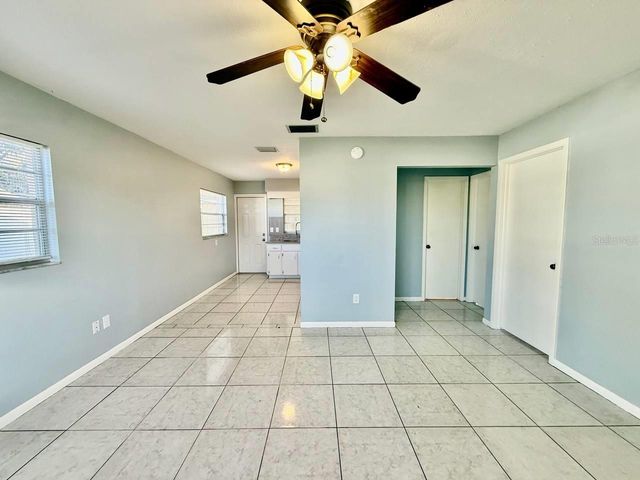 10812 HANNAWAY DRIVE B, Riverview, FL 33578