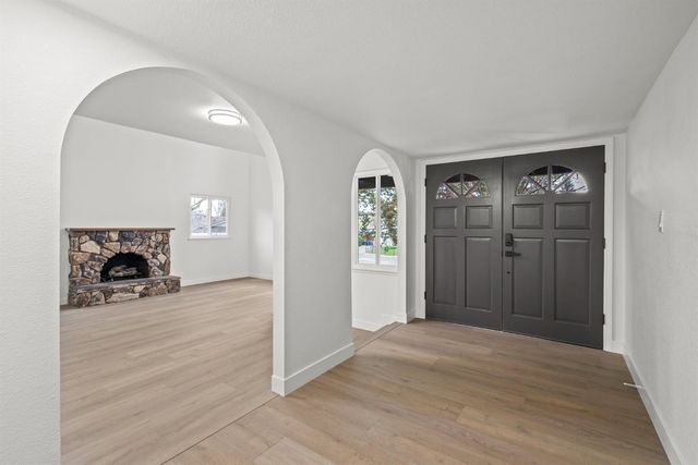 7818 Tamara Dr, Fair Oaks, CA 95628