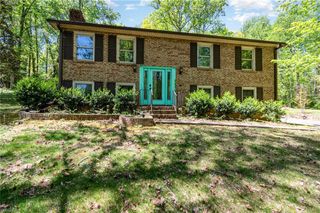 3990 Logan Lane, Winston-salem, NC 27105