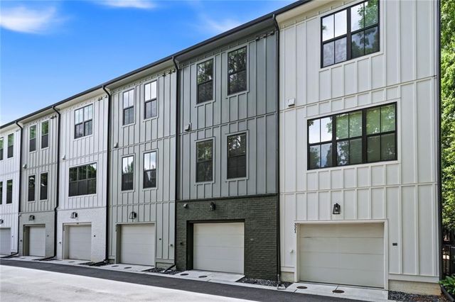 317 Dilbeck Place NE, Atlanta, GA 30342