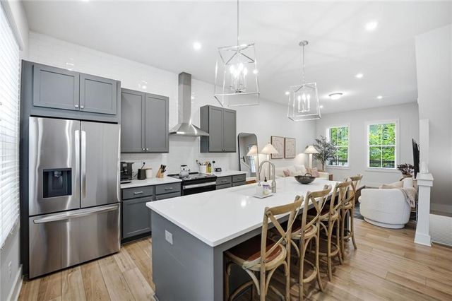 317 Dilbeck Place NE, Atlanta, GA 30342
