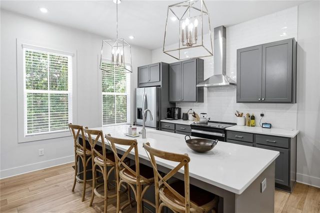 317 Dilbeck Place NE, Atlanta, GA 30342