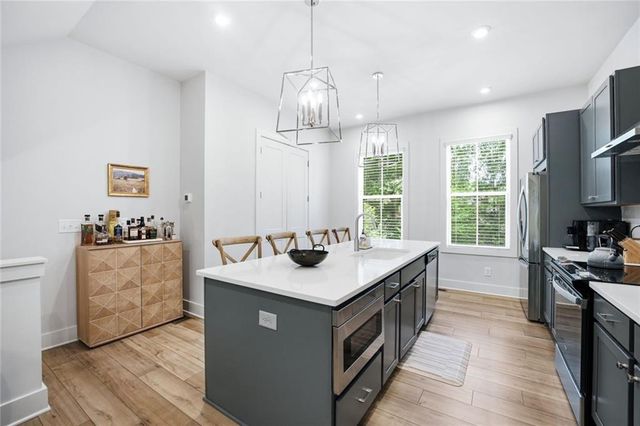 317 Dilbeck Place NE, Atlanta, GA 30342