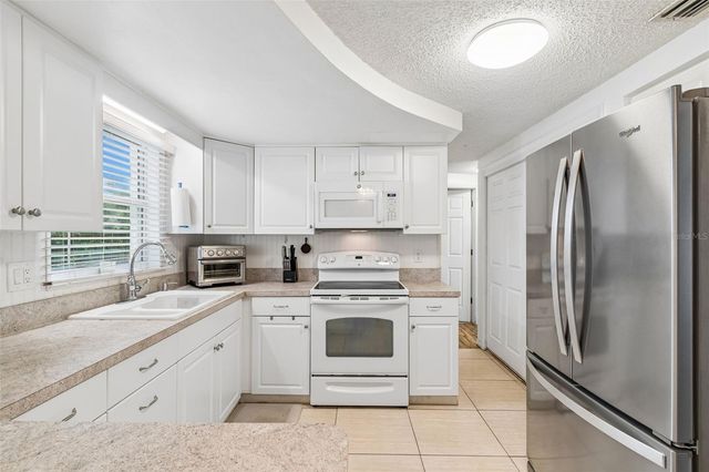2440 ARCADIA ROAD, Holiday, FL 34690