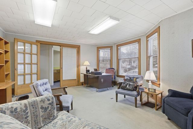 102 E Gambier Street, Mount Vernon, OH 43050