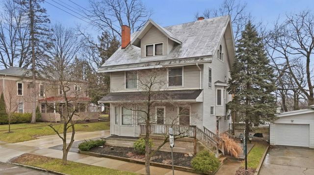 102 E Gambier Street, Mount Vernon, OH 43050