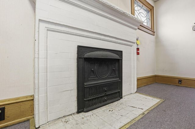 102 E Gambier Street, Mount Vernon, OH 43050