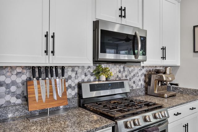 276 Whirlaway Drive, Moncks Corner, SC 29461