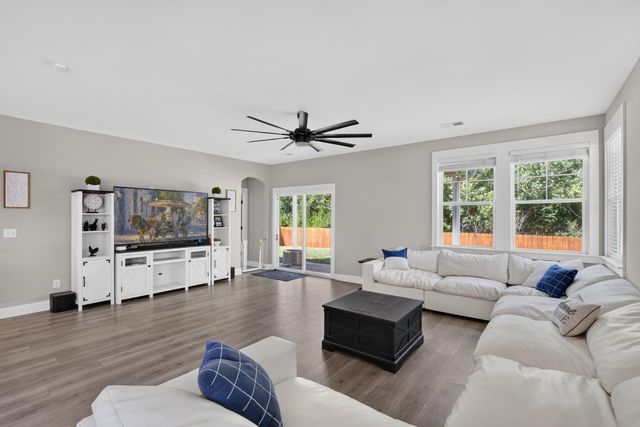 276 Whirlaway Drive, Moncks Corner, SC 29461