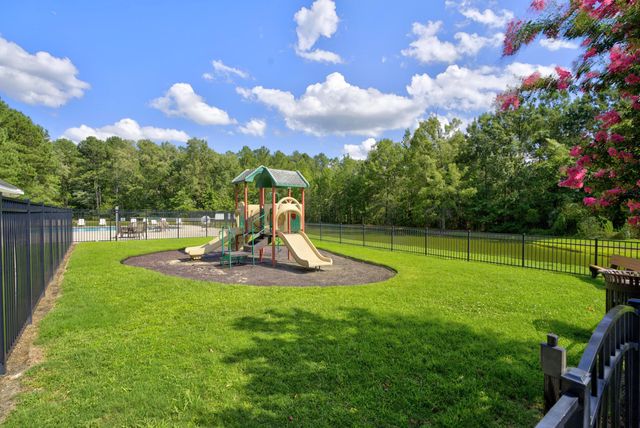 276 Whirlaway Drive, Moncks Corner, SC 29461