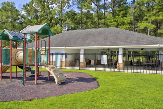 276 Whirlaway Drive, Moncks Corner, SC 29461