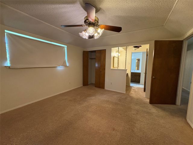 104 Charles Street, Desoto, TX 75115