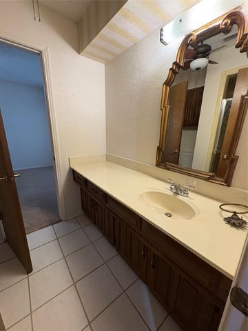 104 Charles Street, Desoto, TX 75115