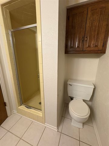 104 Charles Street, Desoto, TX 75115