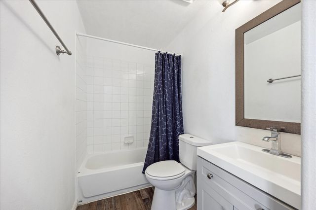 14215 Dreamscape Circle, Houston, TX 77047