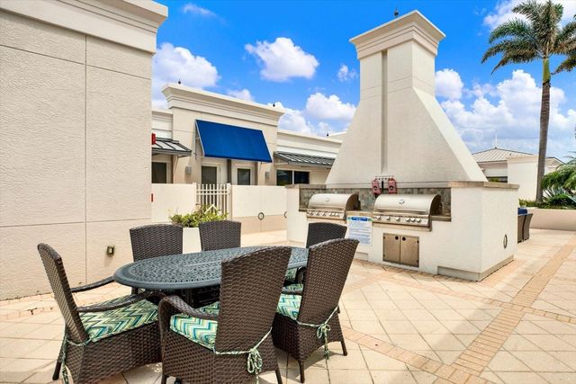 331 CLEVELAND STREET 212, Clearwater, FL 33755