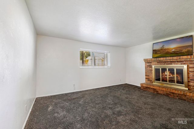 825 Westwind Dr, Twin Falls, ID 83301