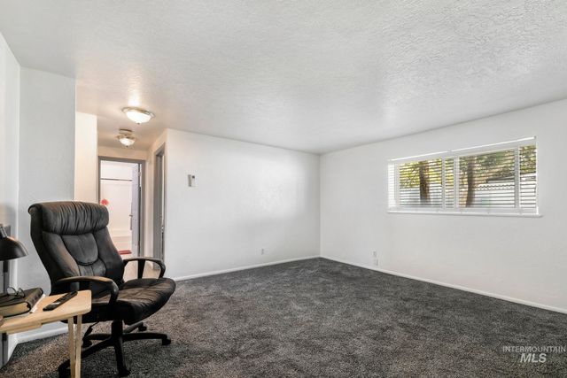 825 Westwind Dr, Twin Falls, ID 83301