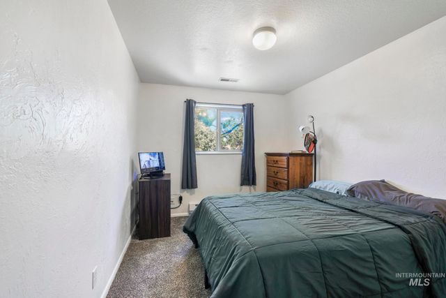 825 Westwind Dr, Twin Falls, ID 83301