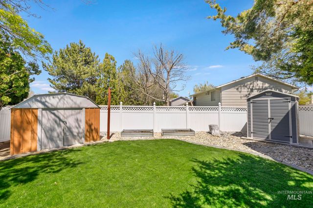 825 Westwind Dr, Twin Falls, ID 83301