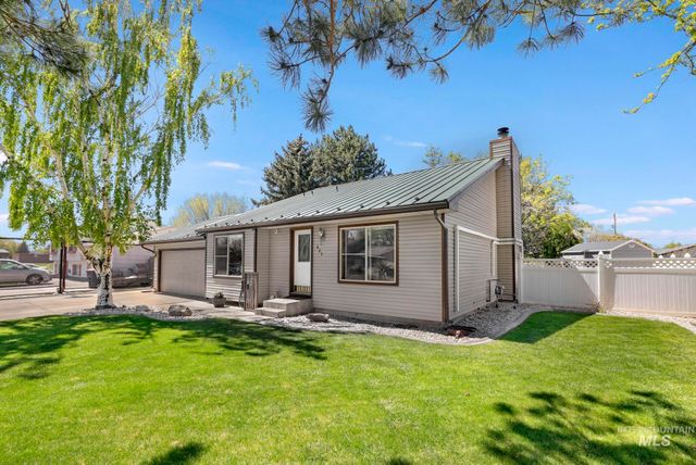 825 Westwind Dr, Twin Falls, ID 83301