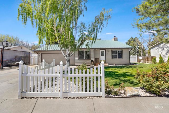 825 Westwind Dr, Twin Falls, ID 83301
