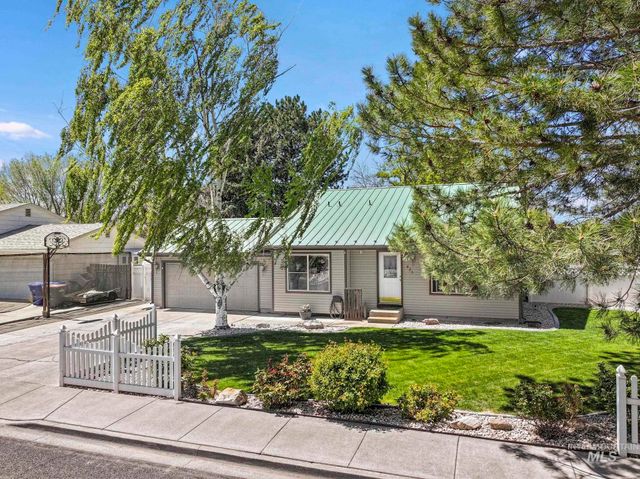 825 Westwind Dr, Twin Falls, ID 83301