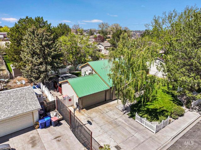 825 Westwind Dr, Twin Falls, ID 83301