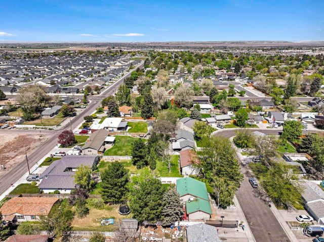 825 Westwind Dr, Twin Falls, ID 83301