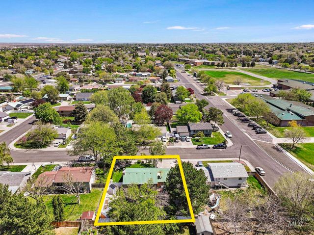 825 Westwind Dr, Twin Falls, ID 83301