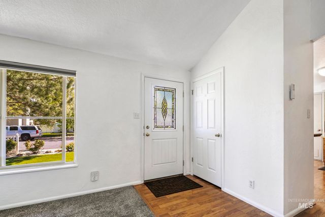 825 Westwind Dr, Twin Falls, ID 83301