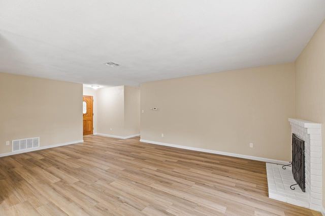 1410 Mcdermott Ct, Tracy, CA 95376