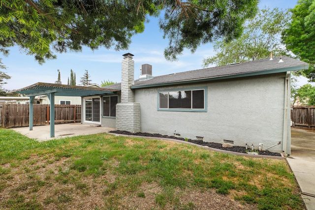 1410 Mcdermott Ct, Tracy, CA 95376