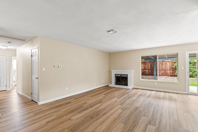 1410 Mcdermott Ct, Tracy, CA 95376