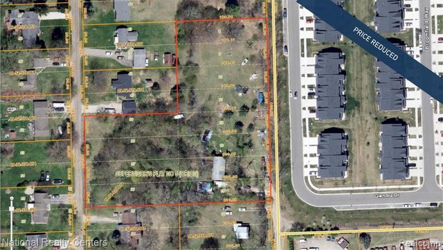 4900 Estes Drive, Lake Orion, MI 48359