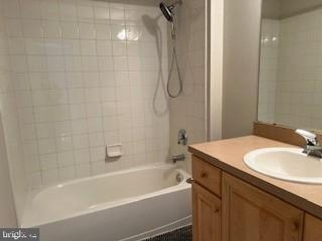 49 TRUMAN AVE, Princeton, NJ 08540